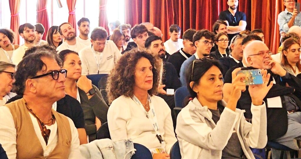 Fisioterapisti e studenti hanno gramito la Sala Italia per il convegno dell'Ordine dei Fisioterapisti di Napoli