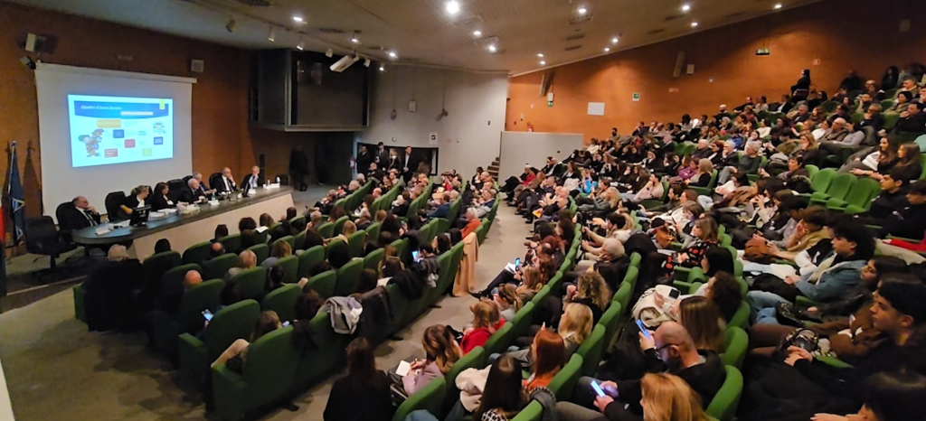 Presentata Legge di contrasto a disturbi dell’alimentazione: anche fisioterapisti nell’equipe medica
