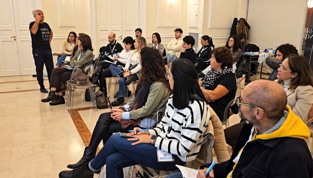 Il Prof. Giuseppe Borgo durante la lezione
