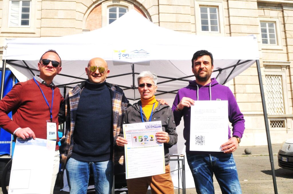 Caserta, l’OFI NA-AV-BN-CE presente con un proprio gazebo alla gara podistica “6 ore della Reggia”