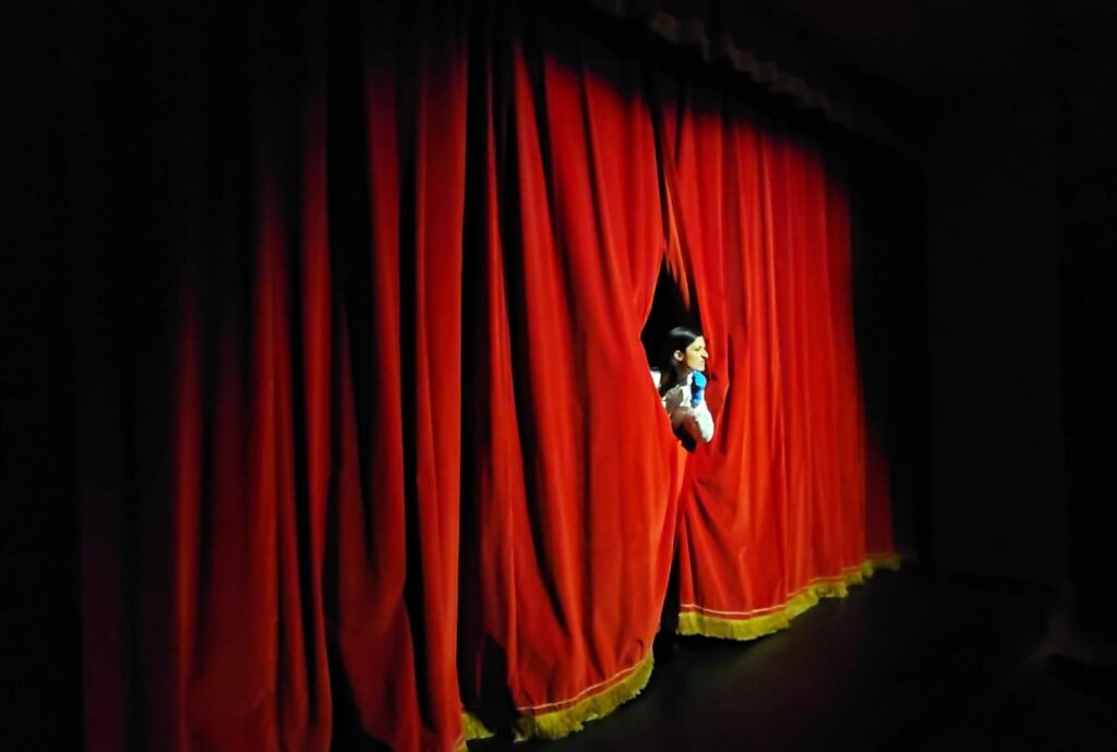Il palcoscenico del teatro CortéSe