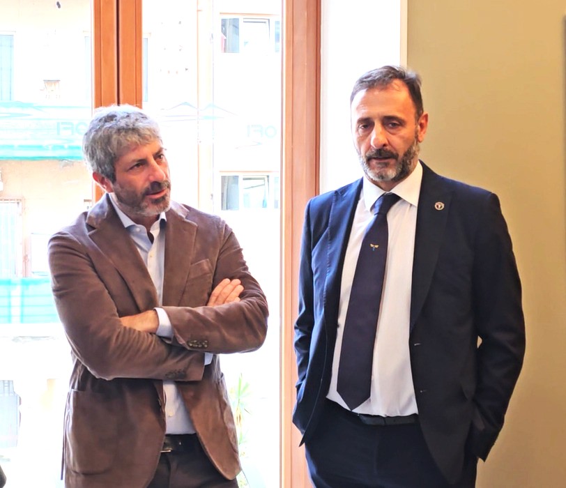 Roberto Fico, neo Presidente della regione Campania e Paolo Esposito Presidente dell'Ordine dei Fisioterapisti di Napoli, Avellino, Benevento e Caserta